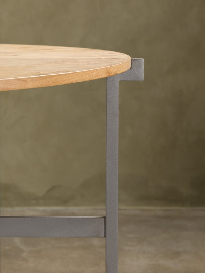 Cox-London-Furniture-Lighting-and-Art-Studio-Pippy Oak Plinth-06