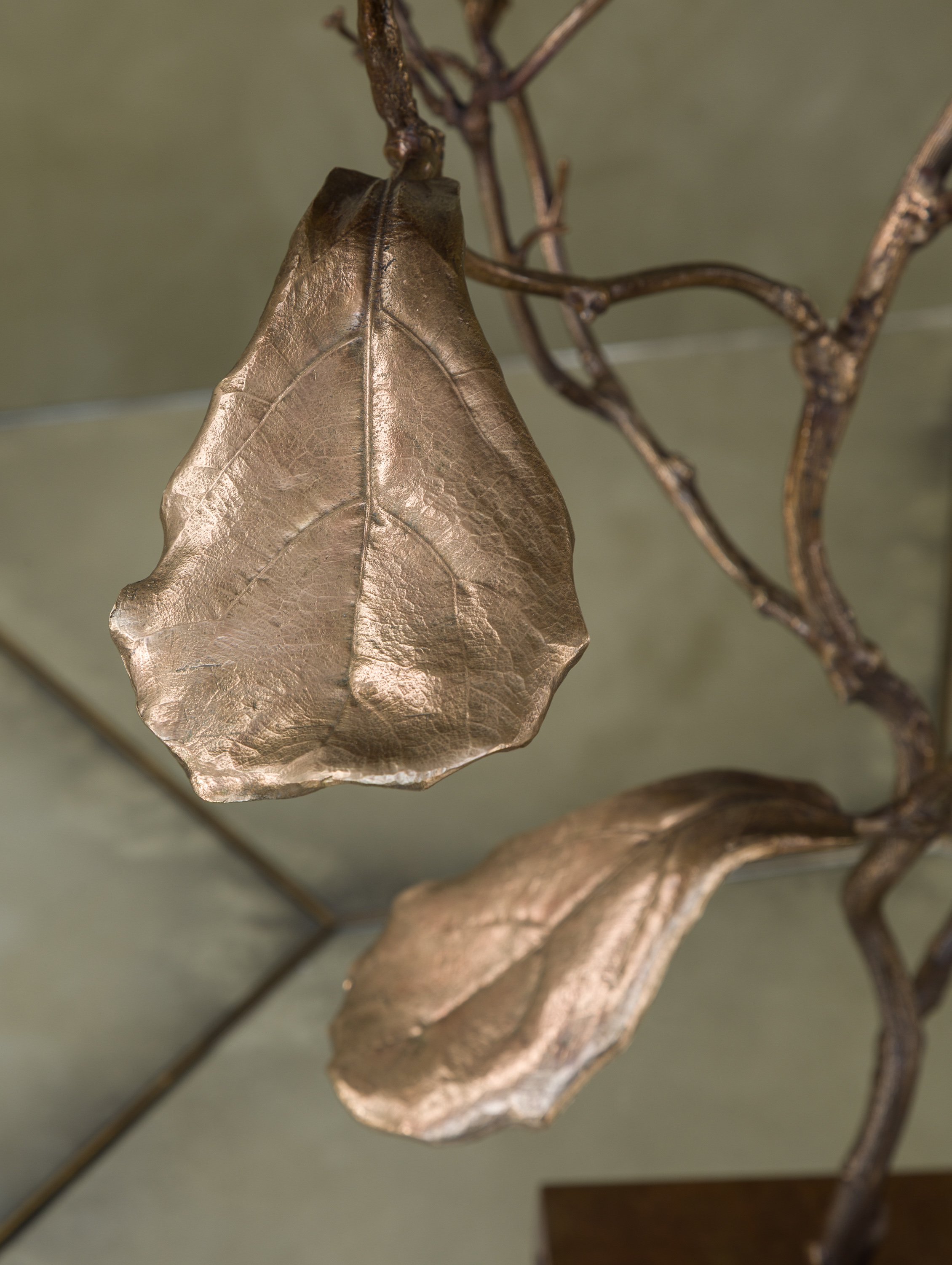 Cox-London-Furniture-Lighting-and-Art-Studio-Fig Wisteria With Mouse 77cm-03