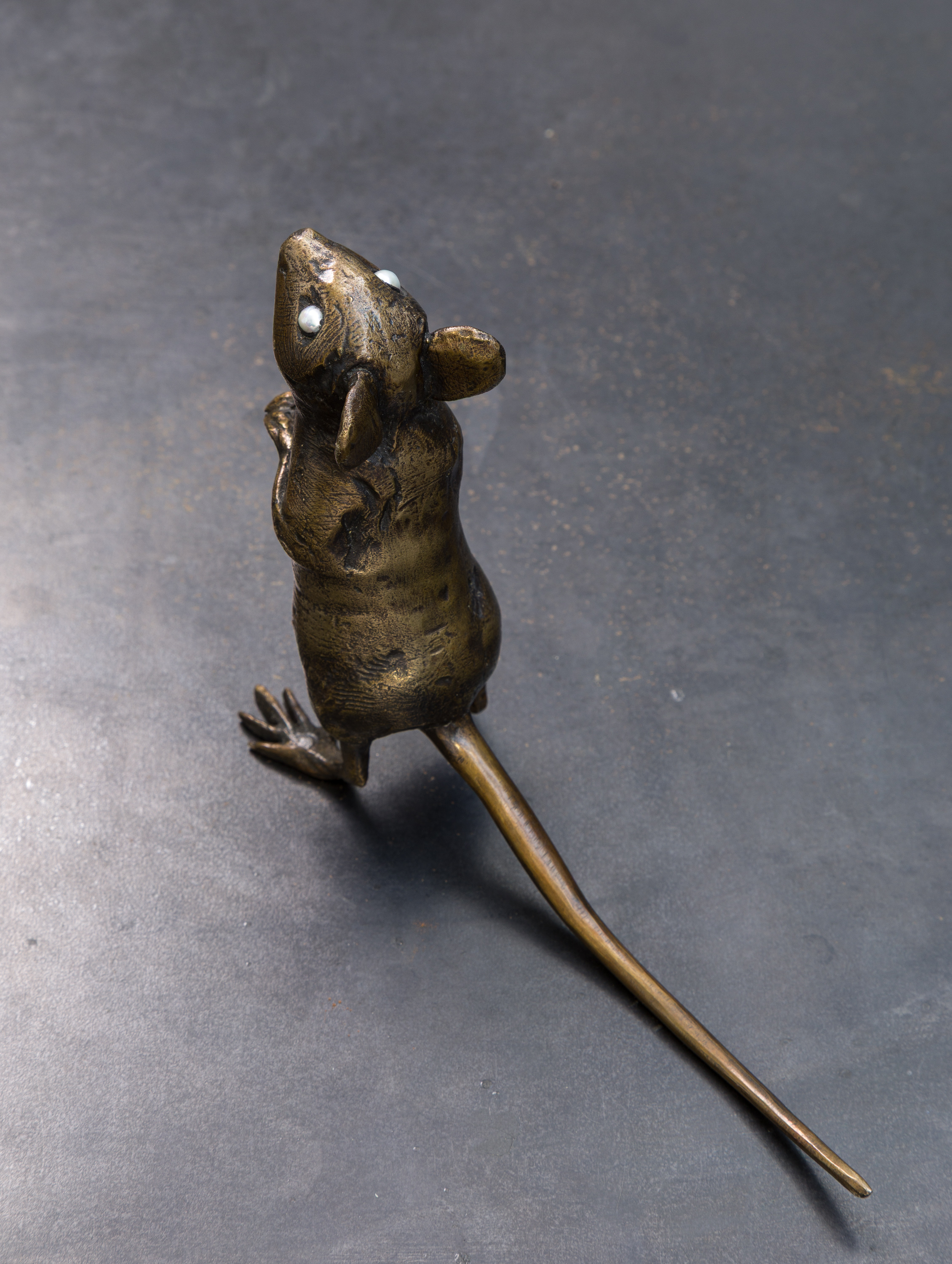 Cox-London-Furniture-Lighting-and-Art-Studio-Curious Mouse-14