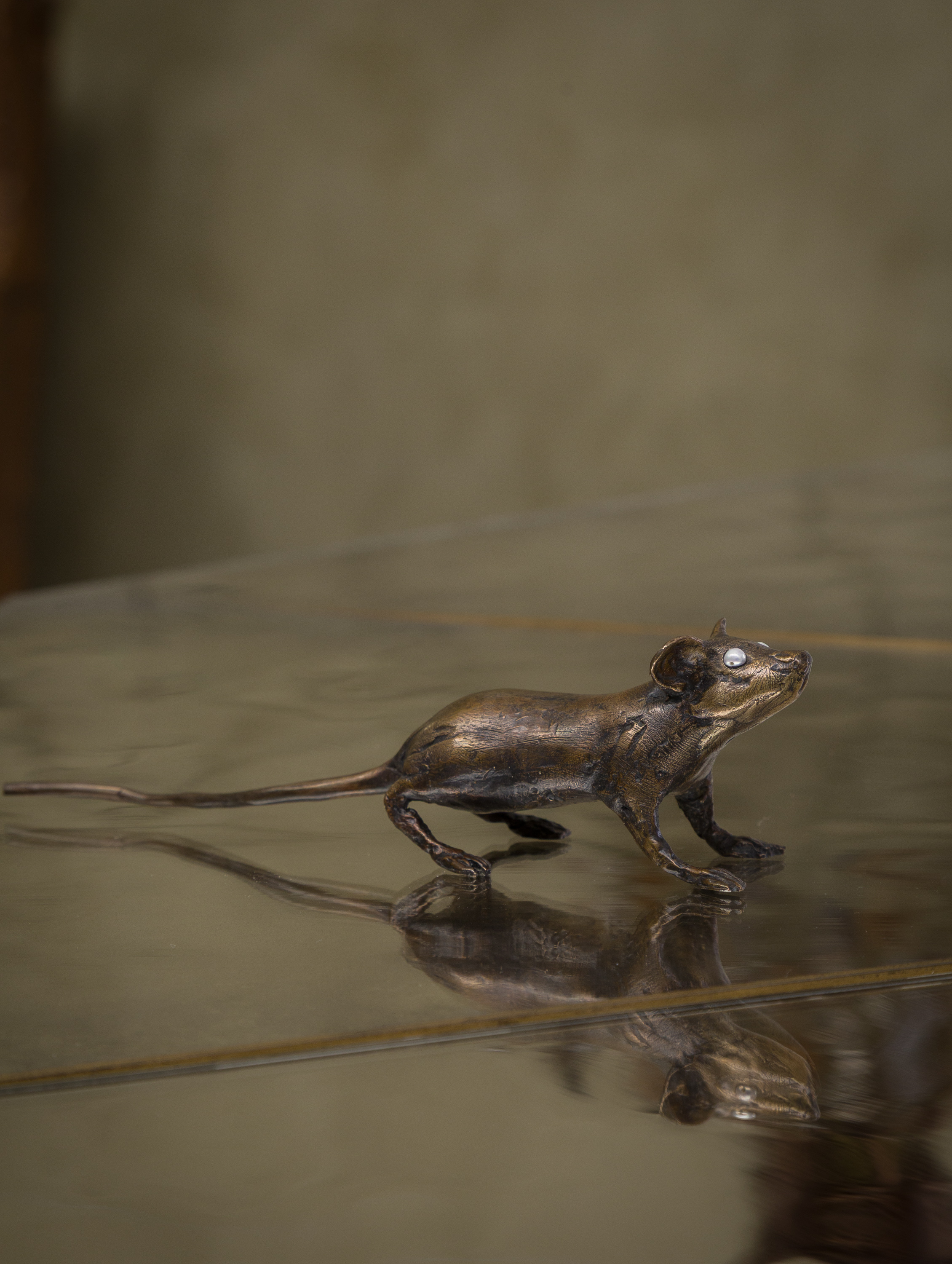 Cox-London-Furniture-Lighting-and-Art-Studio-Cautious Mouse - rich bronze-08