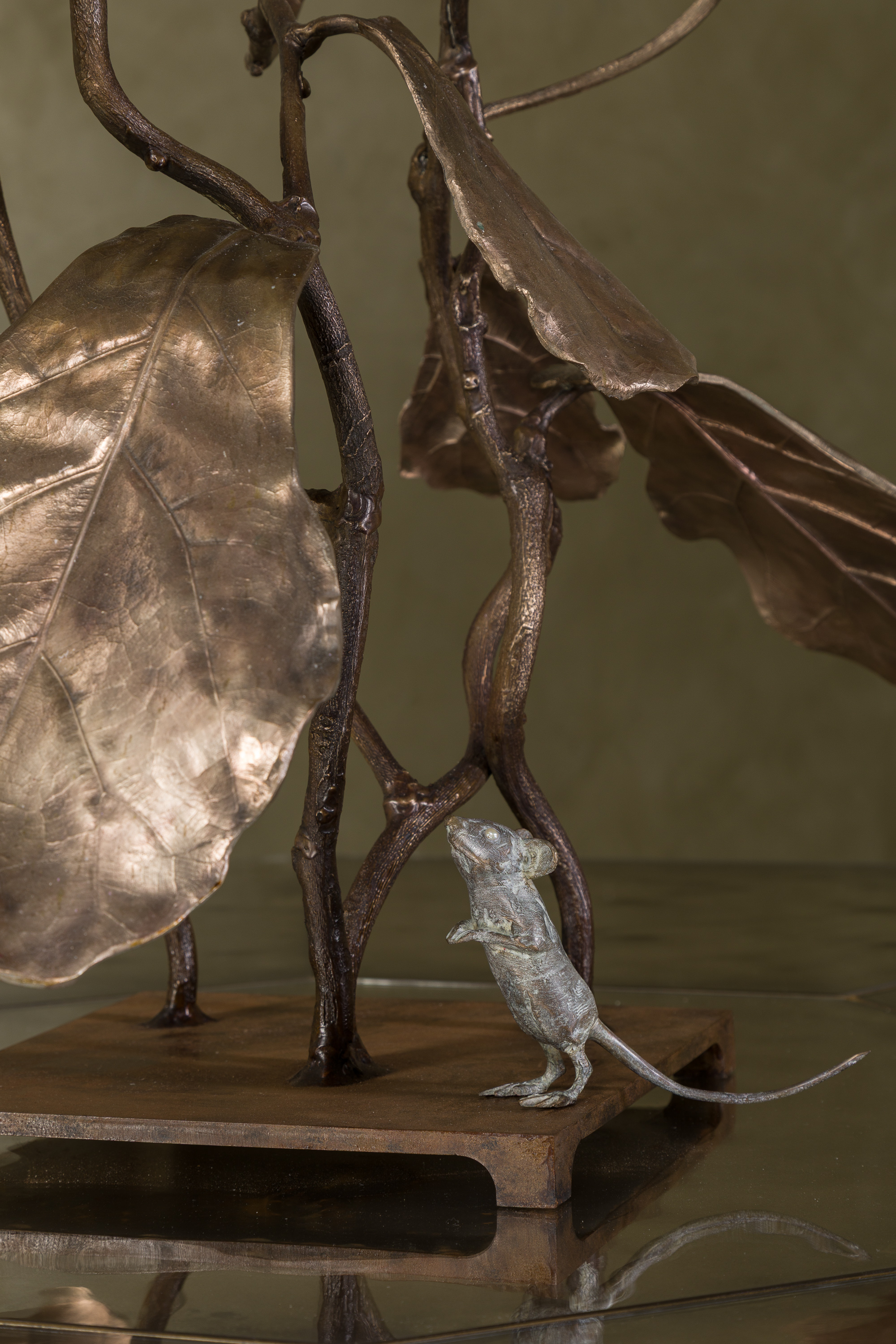 Cox-London-Furniture-Lighting-and-Art-Studio-Fig Wisteria Infinite Vine-06