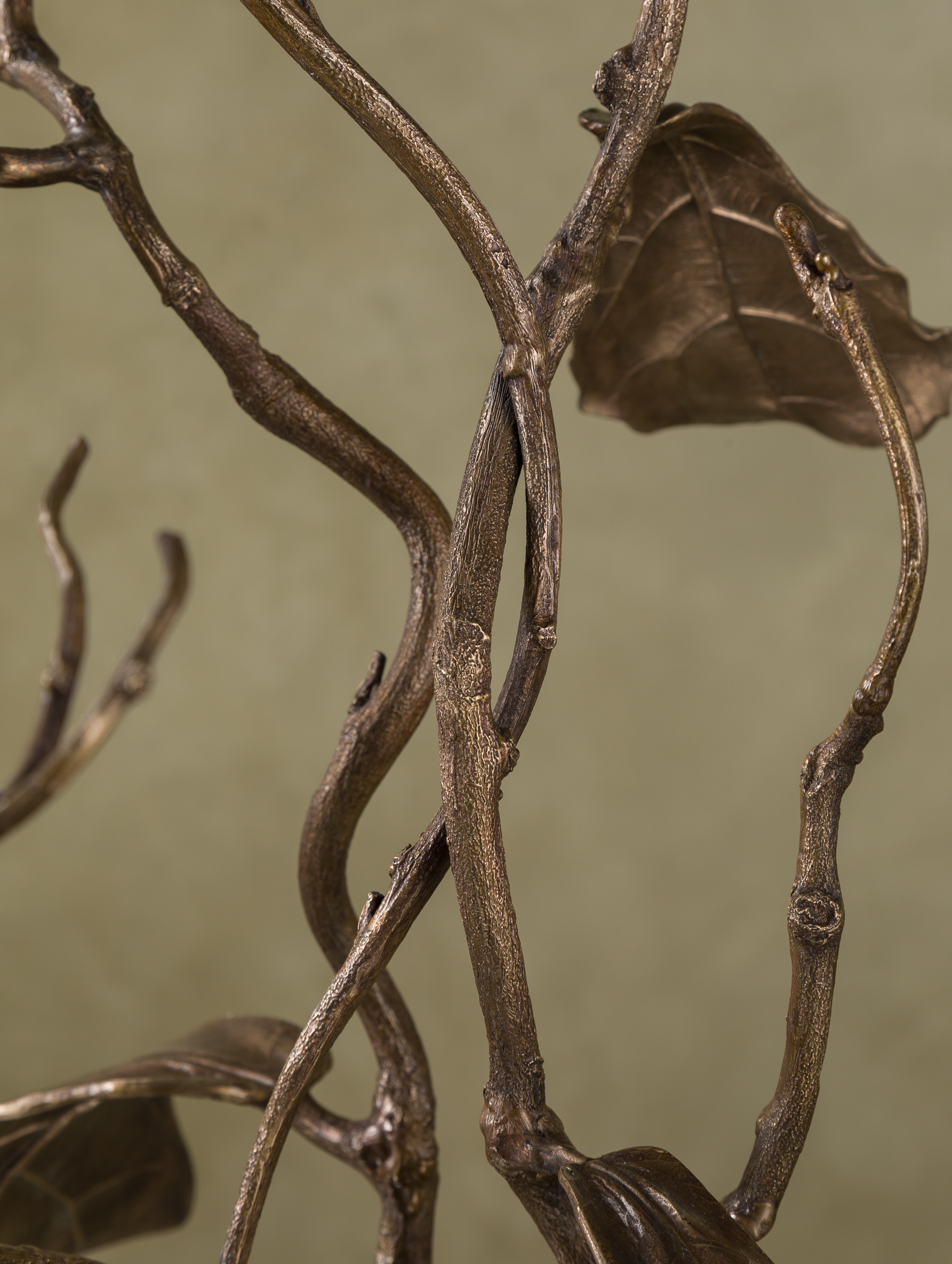 Cox-London-Furniture-Lighting-and-Art-Studio-Fig Wisteria With Mouse 107cm-05