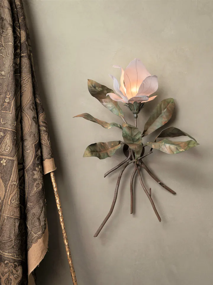 Cox-London-Furniture-Lighting-and-Art-Studio-Magnolia Bloom-01