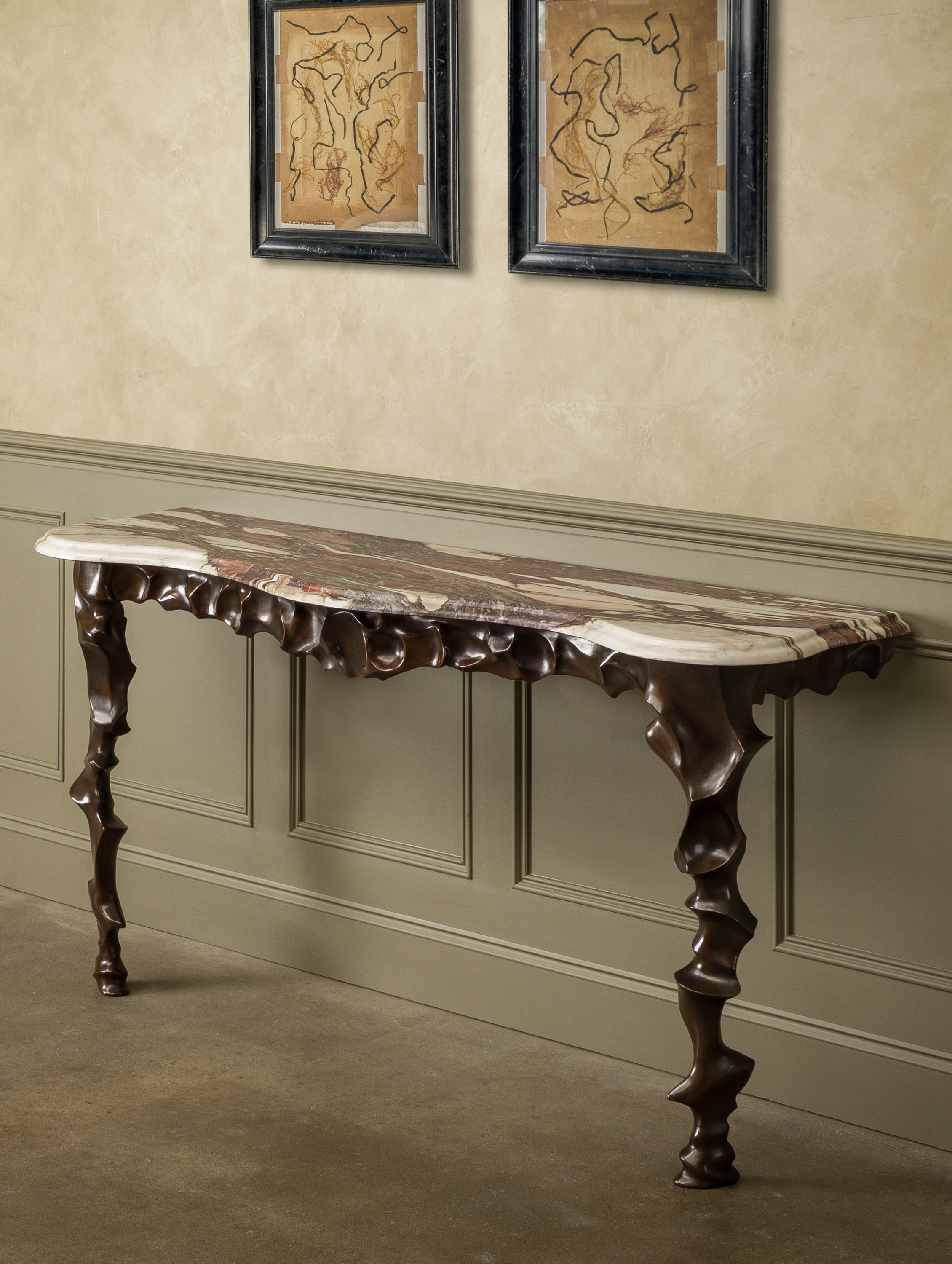 Cox-London- Furniture-Lighting-and-Art-Studio-Moifaa Console-03
