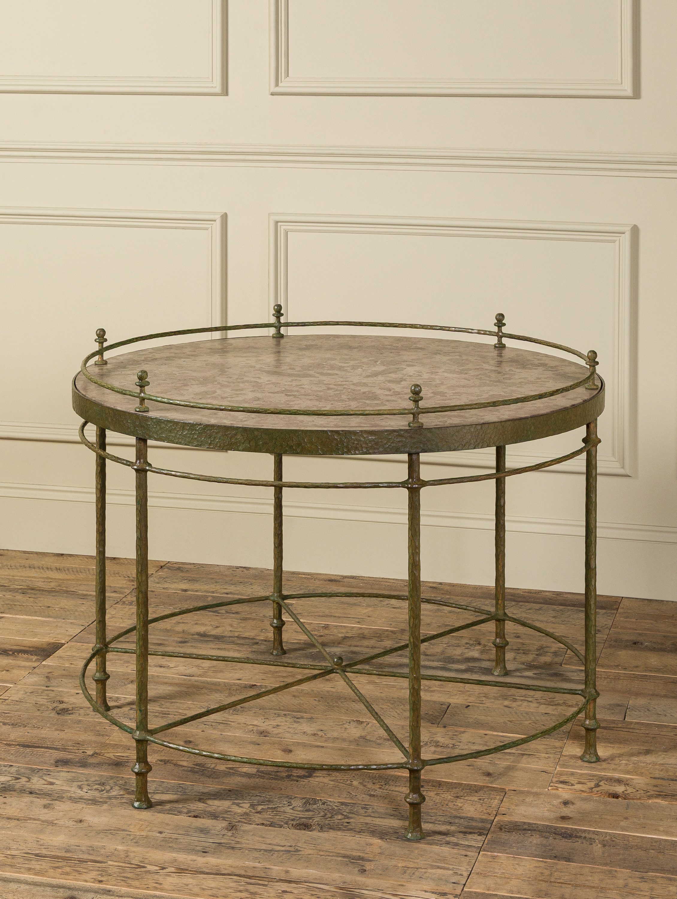 Cox-London-Furniture-Lighting-and-Art-Studio-Eskett Red Piccolo Round-02-02