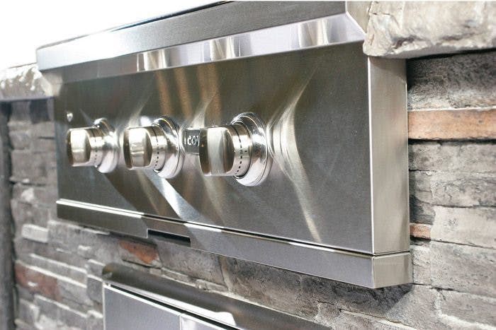 close up of Coyote grill