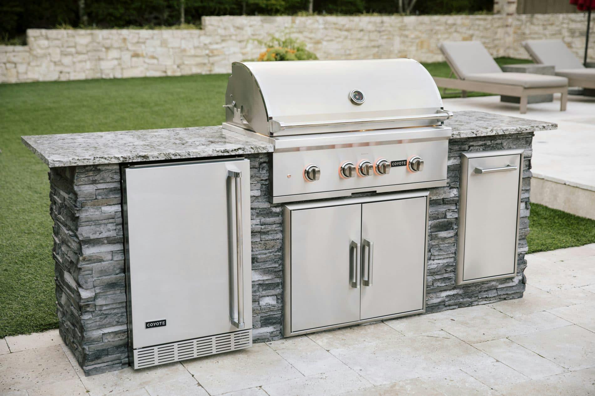 coyote CL series grill island