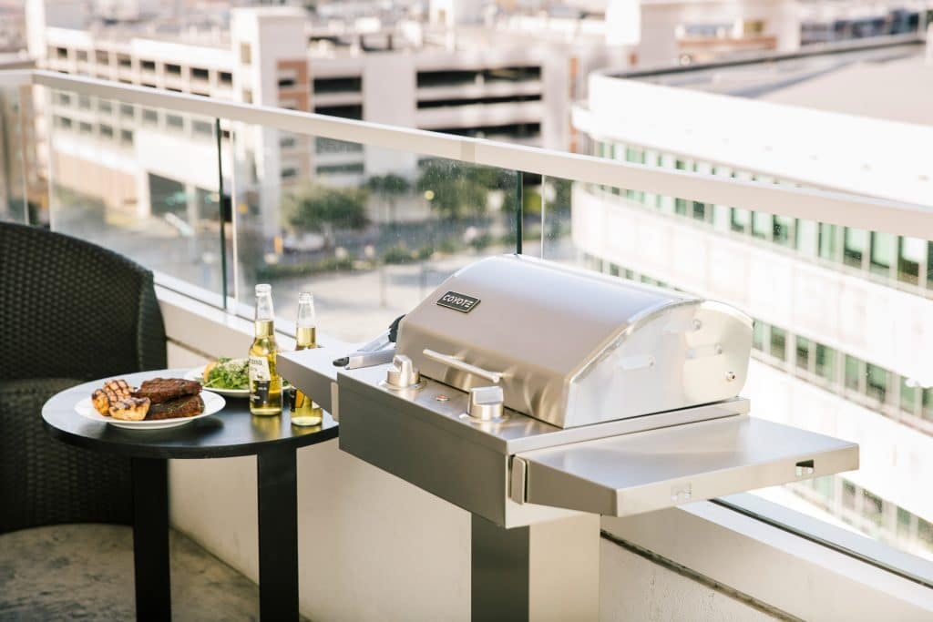 coyote electric grill