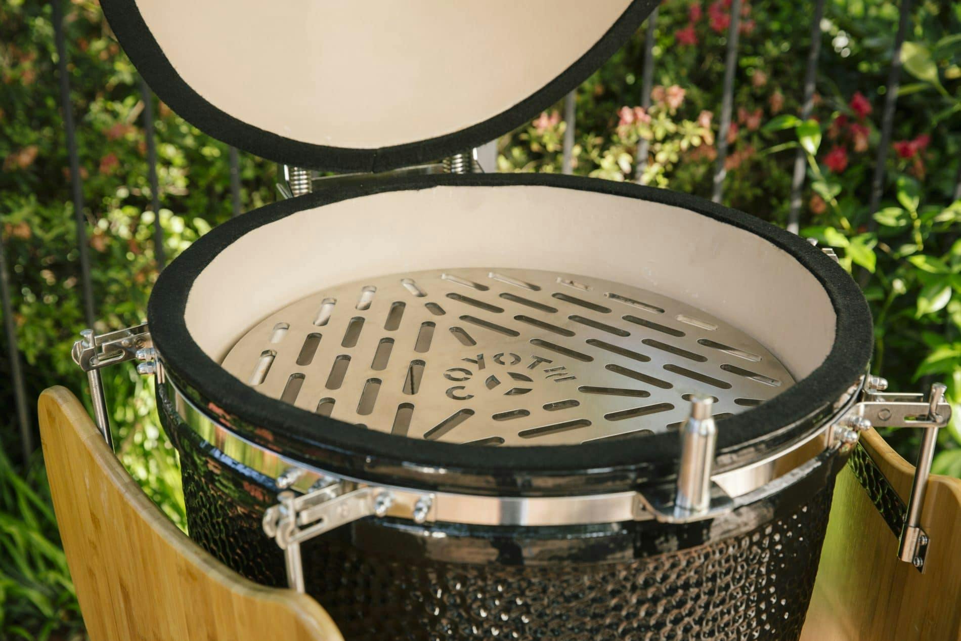 coyote asado cooker