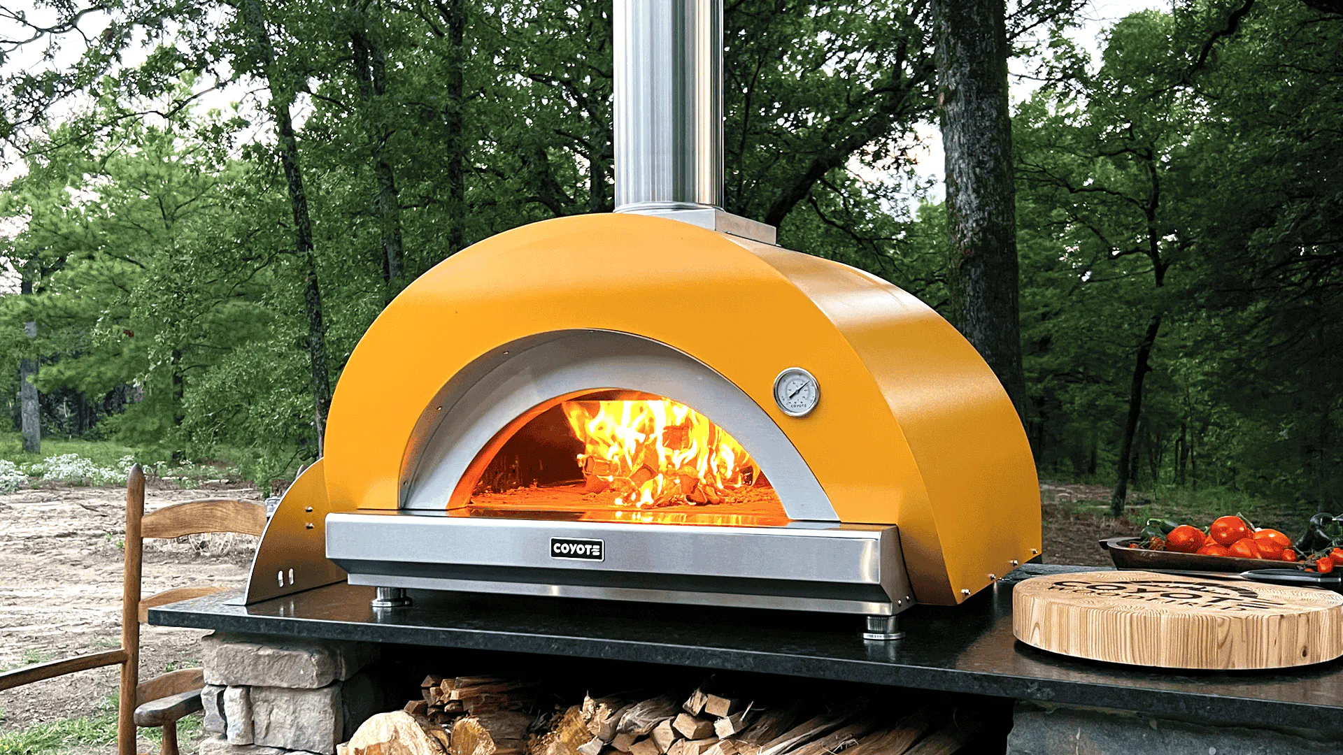 Coyote Wood-Fired Pizza Oven – Authentic Outdoor Cooking at Home