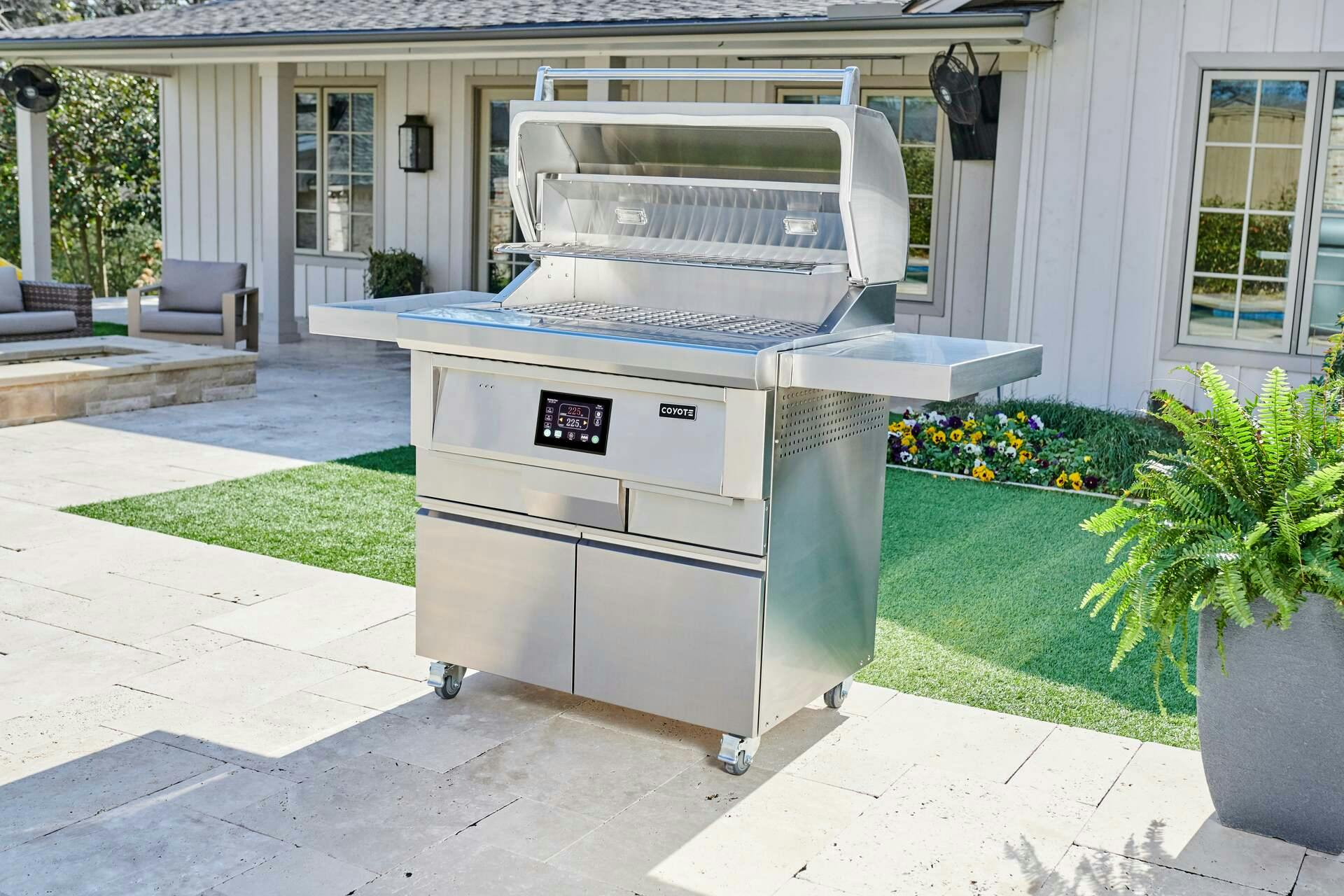 coyote grill on cart