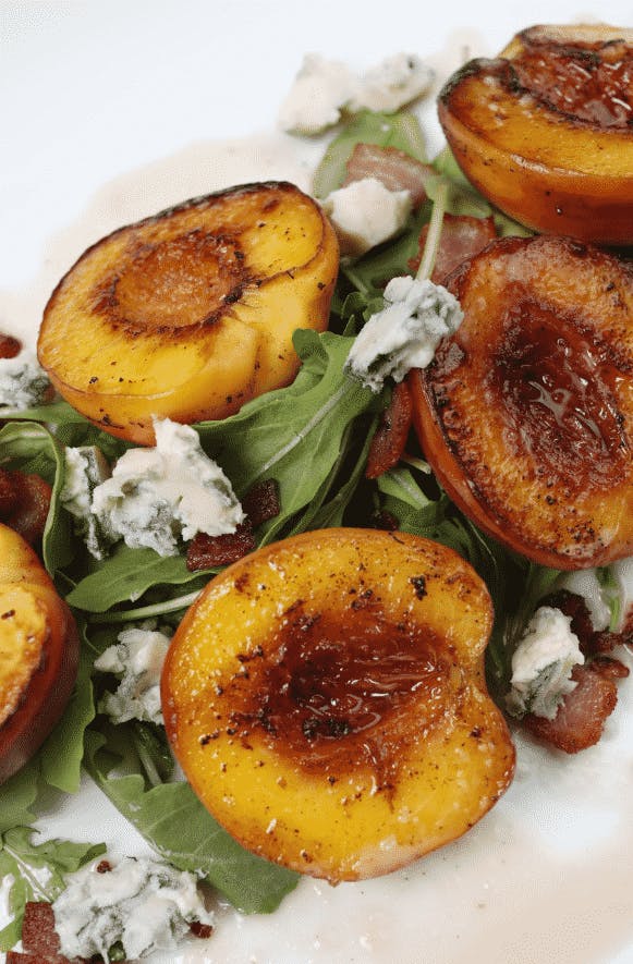 Grilled Peace and Arugula Salad