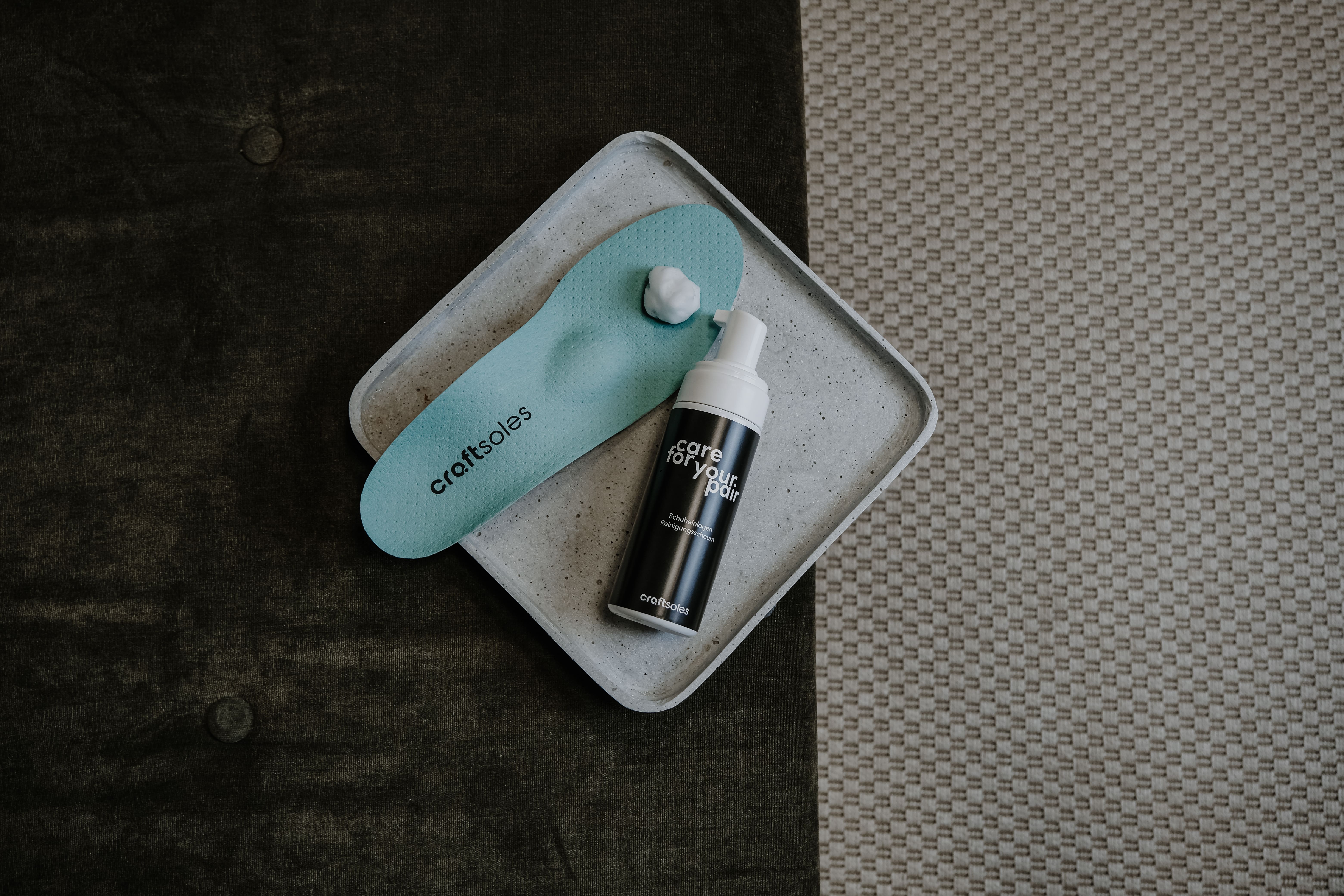 Schaum Einlage Tablett