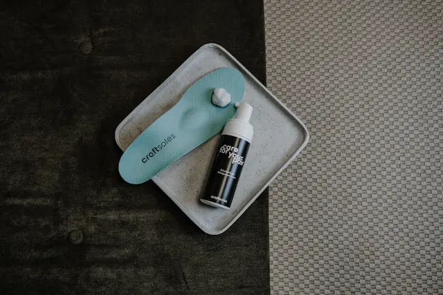 Schaum Einlage Tablett