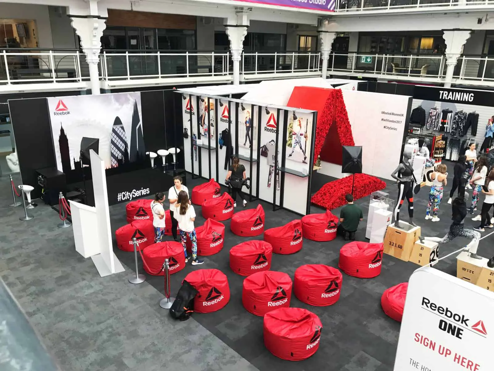 Design Booth Reebok Reebok Be:Fit - Creative Spaces Design
