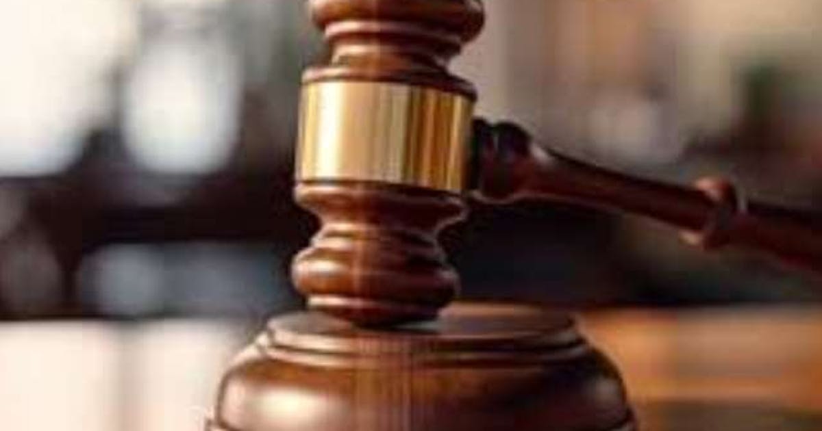 V/R: Father impregnates 14-year-old daughter