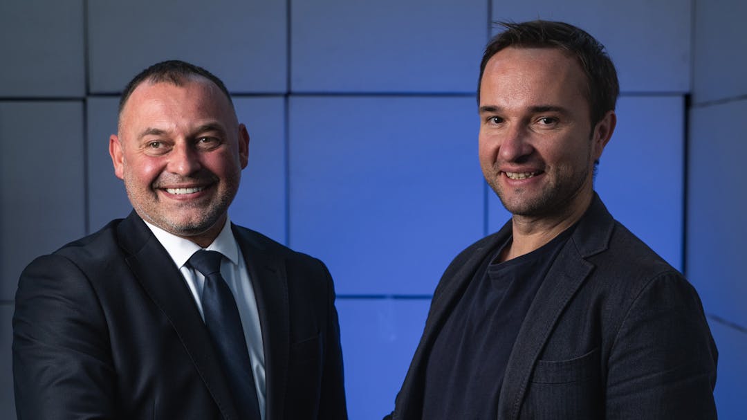 Zľava: Marek Neckár, investor, Pavel Pribiš, spoluzakladateľ a CEO, Boataround