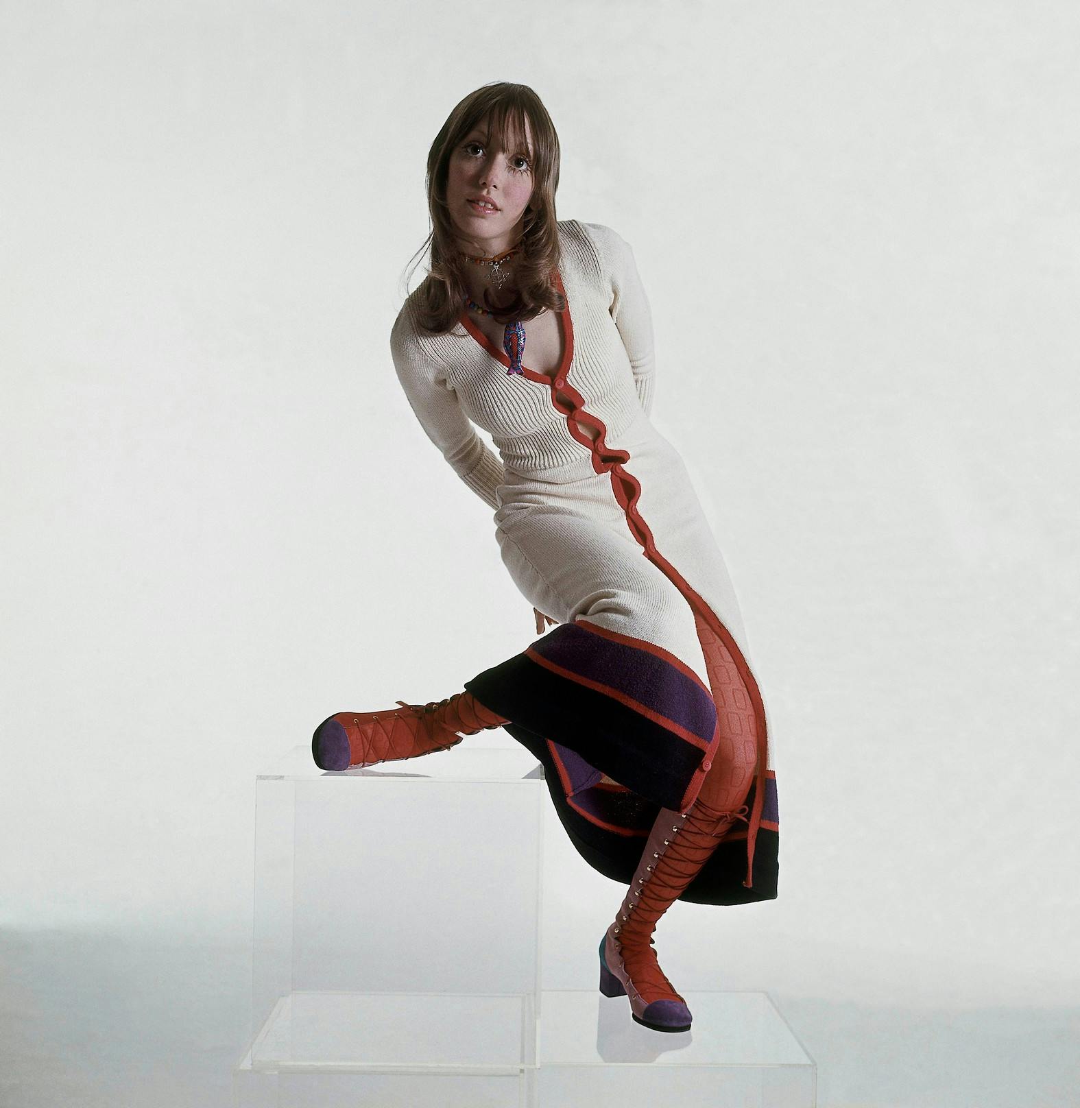 Shelley Duvall's most iconic outfits.