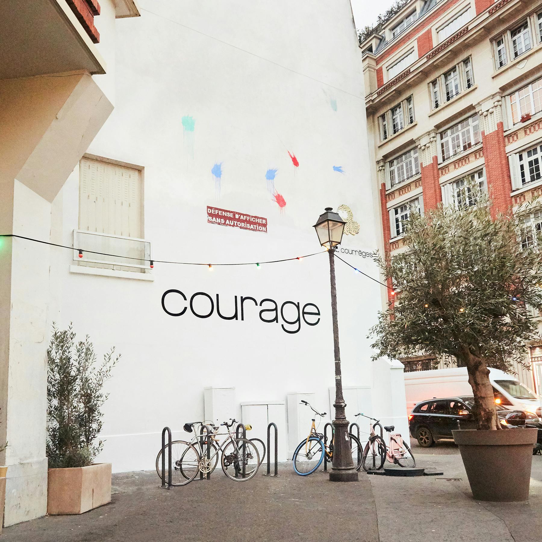 COURREGES COURAGE AD CAMPAIGN