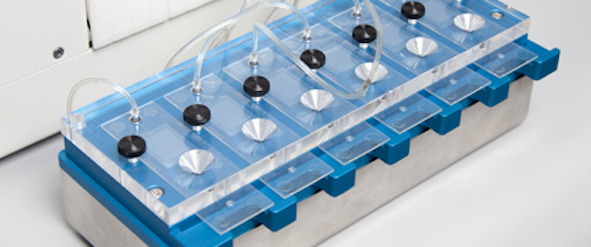 Prototype of the bioanalytical fluidic system