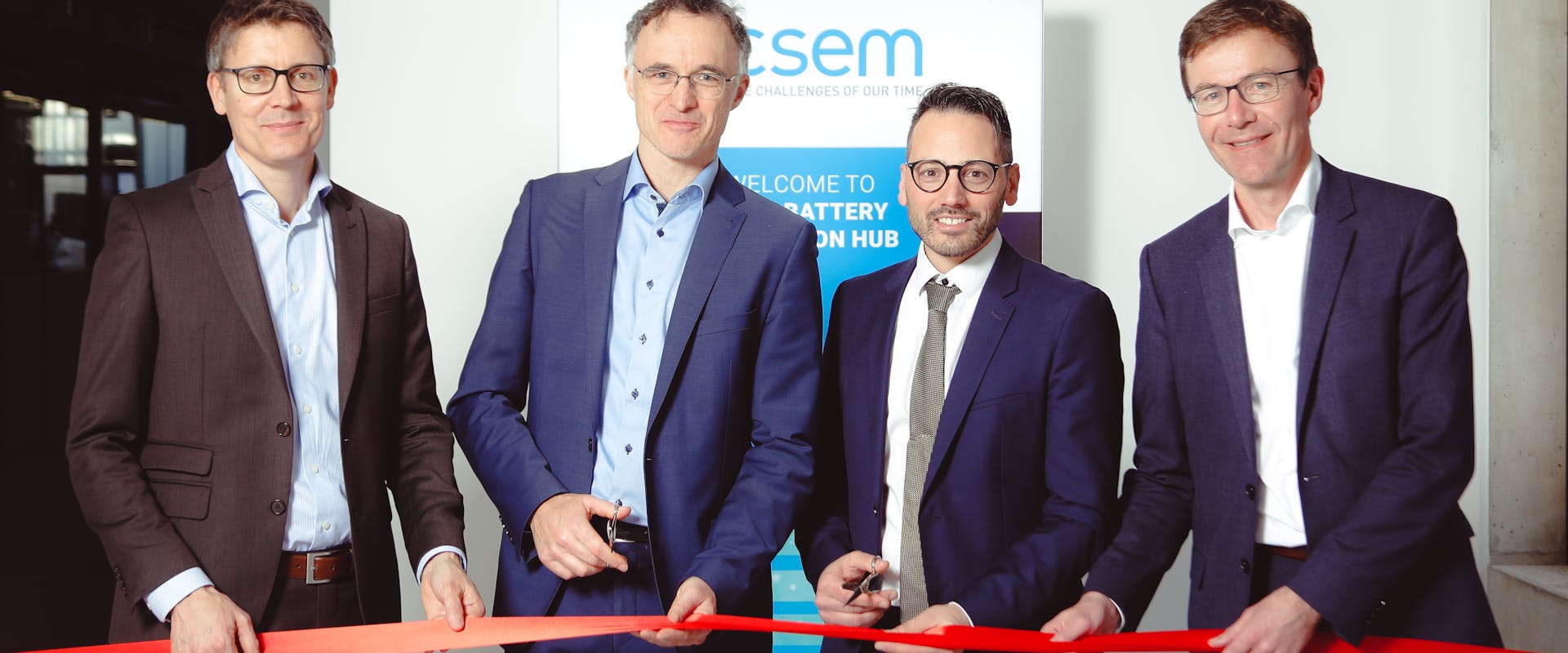 Battery Innovation Hub inauguration : (from left to right) Alexandre Pauchard (CSEM, CEO), Andreas Hutter (CSEM, Group Leader Energy Systems), Andrea Ingenito (CSEM, Group Leader Sustainable Energy) and Pierre-Alain Leuenberger (Neuchâtel Cantonal Bank, General Director).