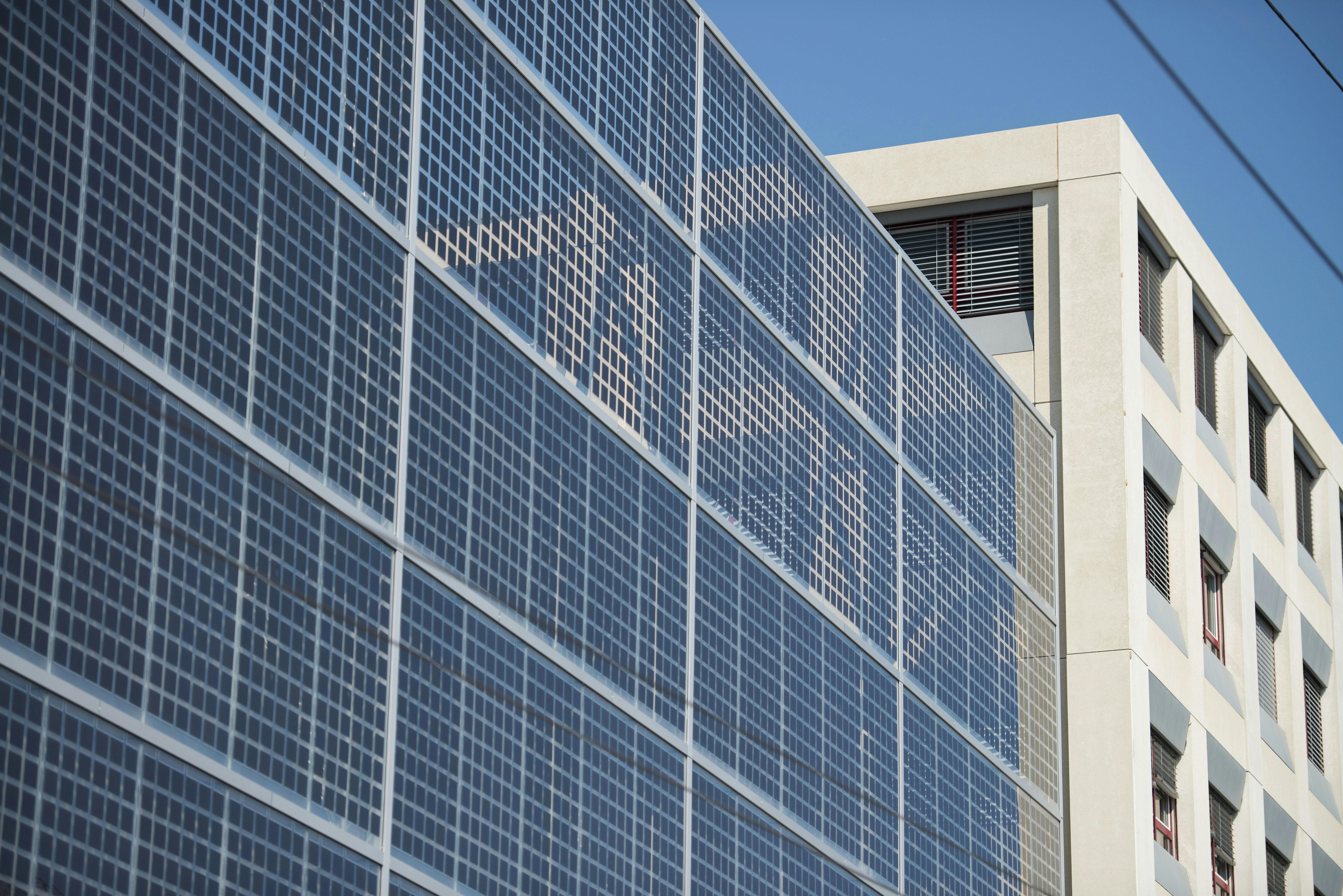CSEM building with vertical solar panels.