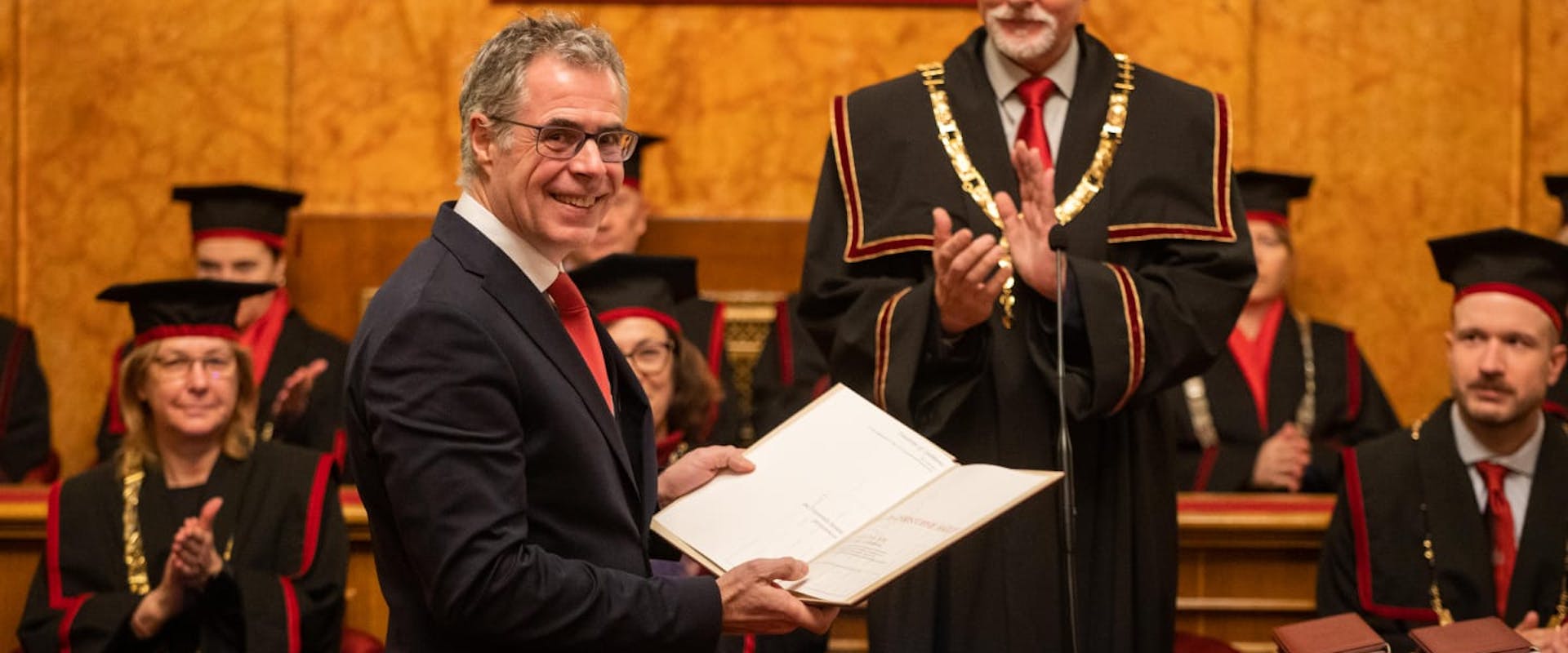 Christophe Ballif, along with Rector Prof. Majdic, received the prestigious title from the University of Ljubljana.