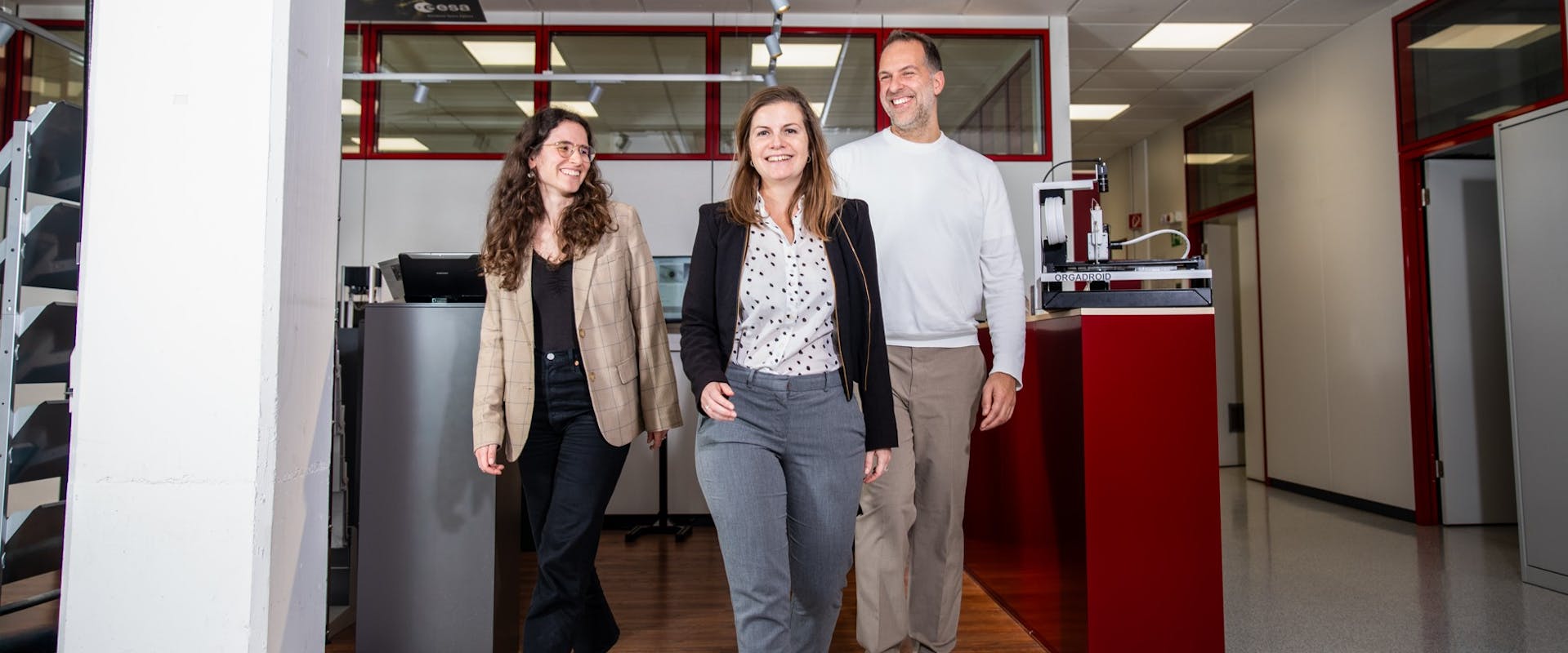 Lucie Jandet, Edwige Guinet and Jonas Goldowsky, co-founders of Visienco