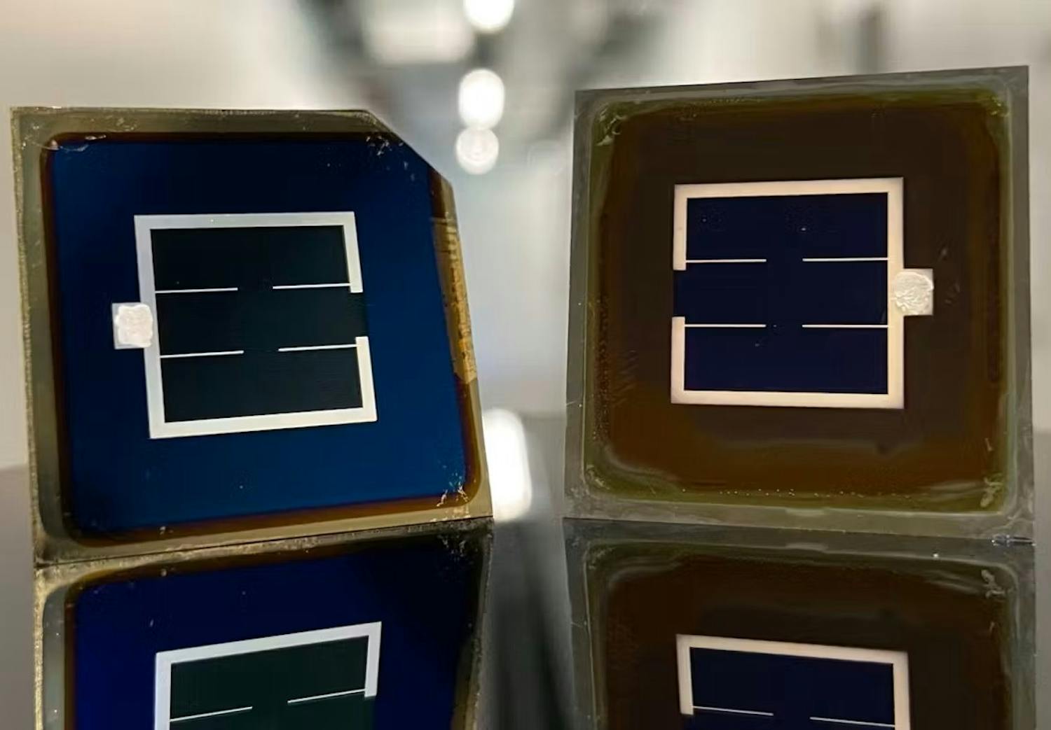 Perovskite-silicon tandem solar cells
