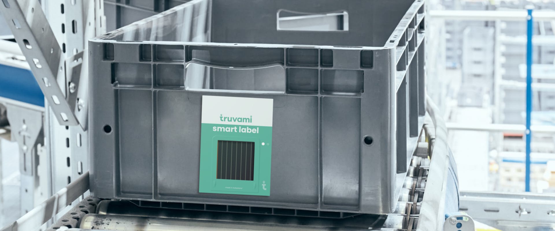 Box with truvami smart label tracker