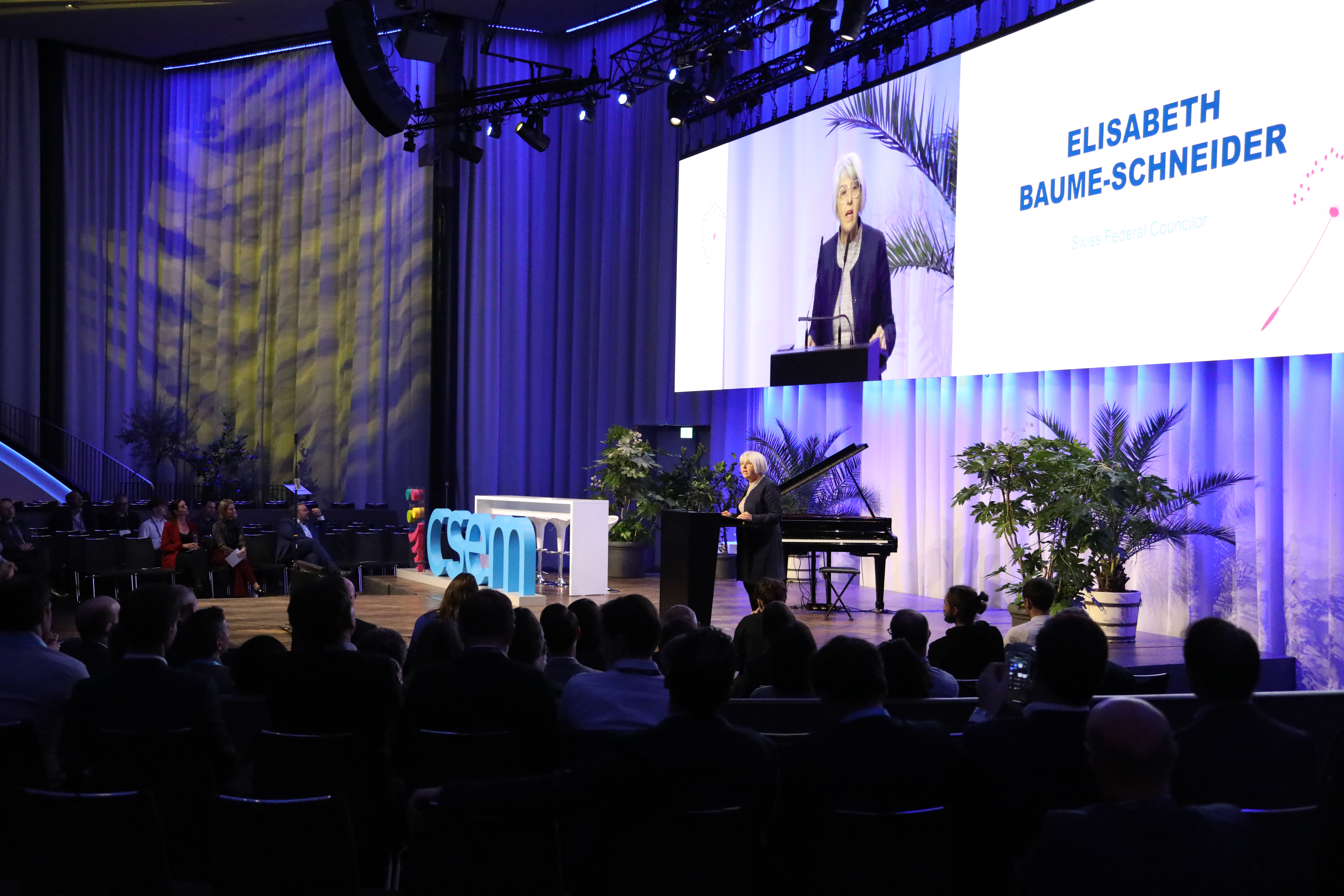 Federal Councillor Baume-Schneider speaking at the CSEM Anniversary Reception