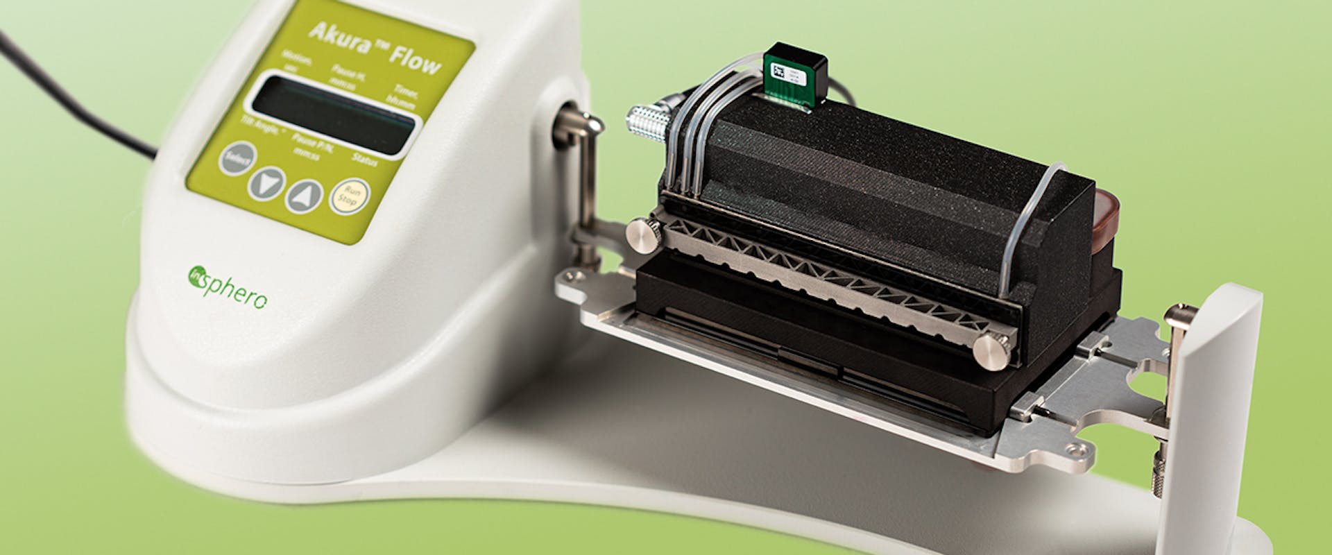 InSphero's Akura Flow 384 plate Device