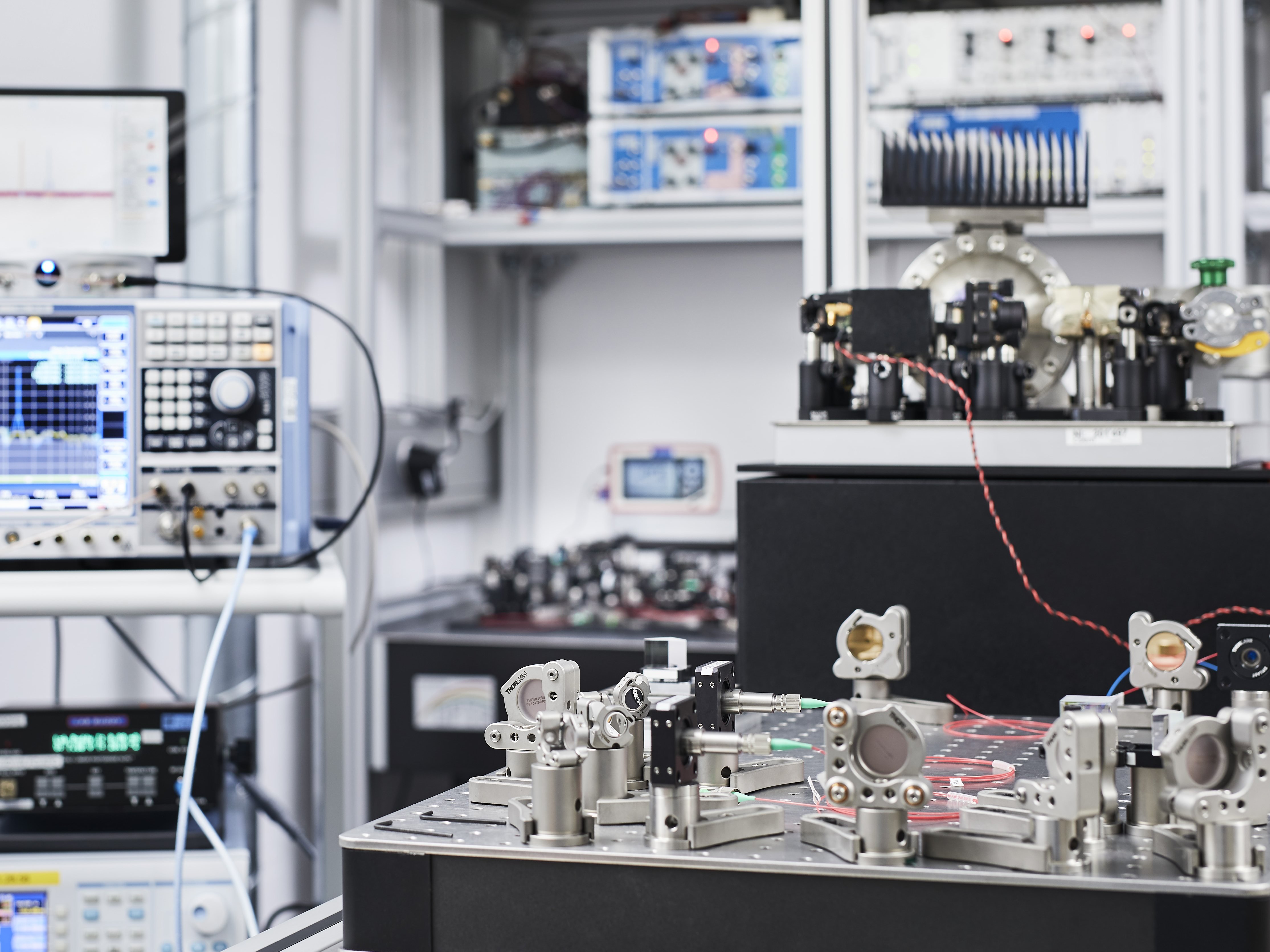 Labor für Optik und Metrologie.
