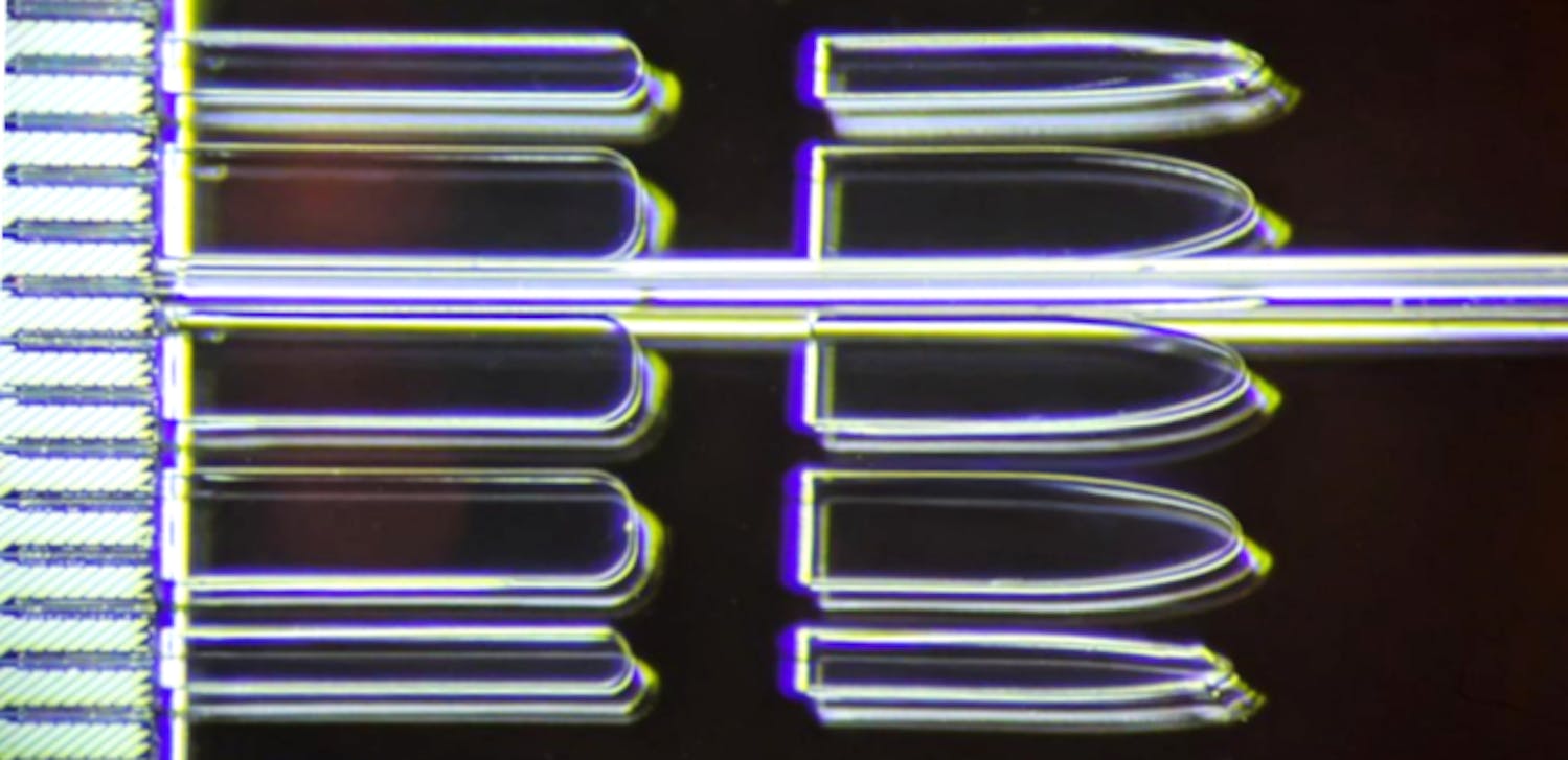 Micro-nano optics for scalable photonics