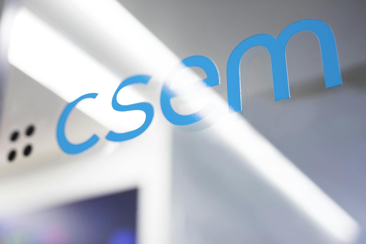 CSEM logo window