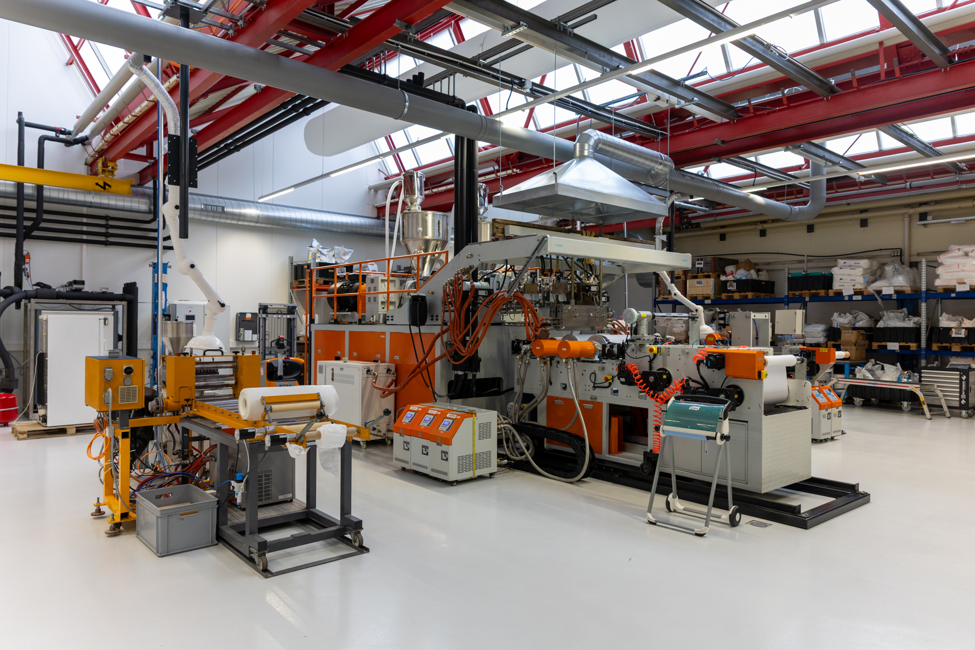 Advanced polymer lab at CSEM