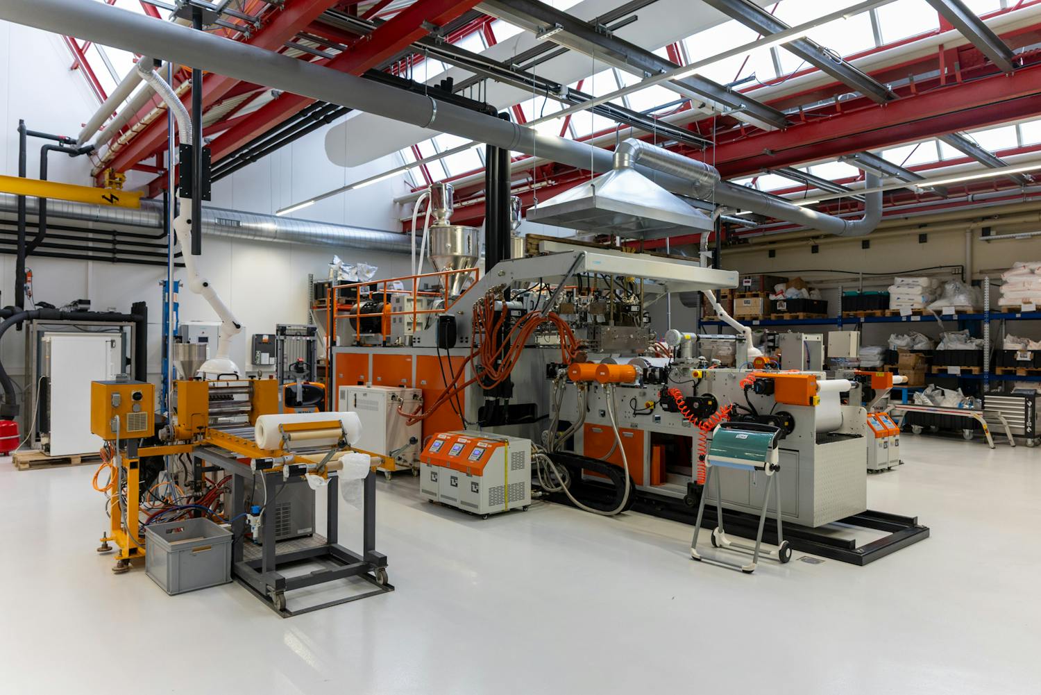 Advanced polymer lab at CSEM