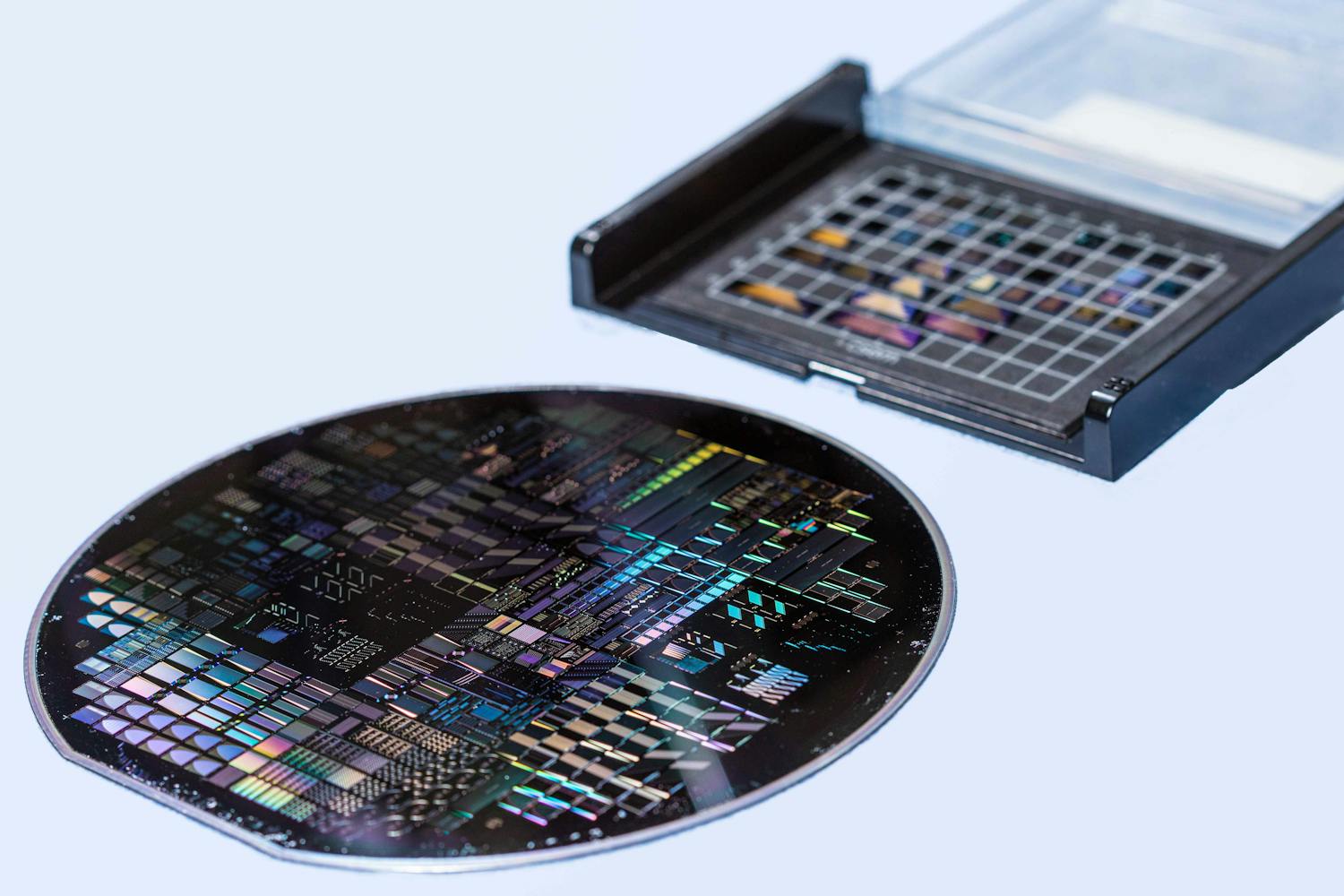 Photonic Integrated Circuits (PICs) manufactured in 150 mm wafer-scale process.