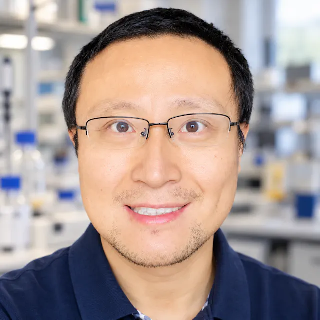 Hengyu Li Portrait