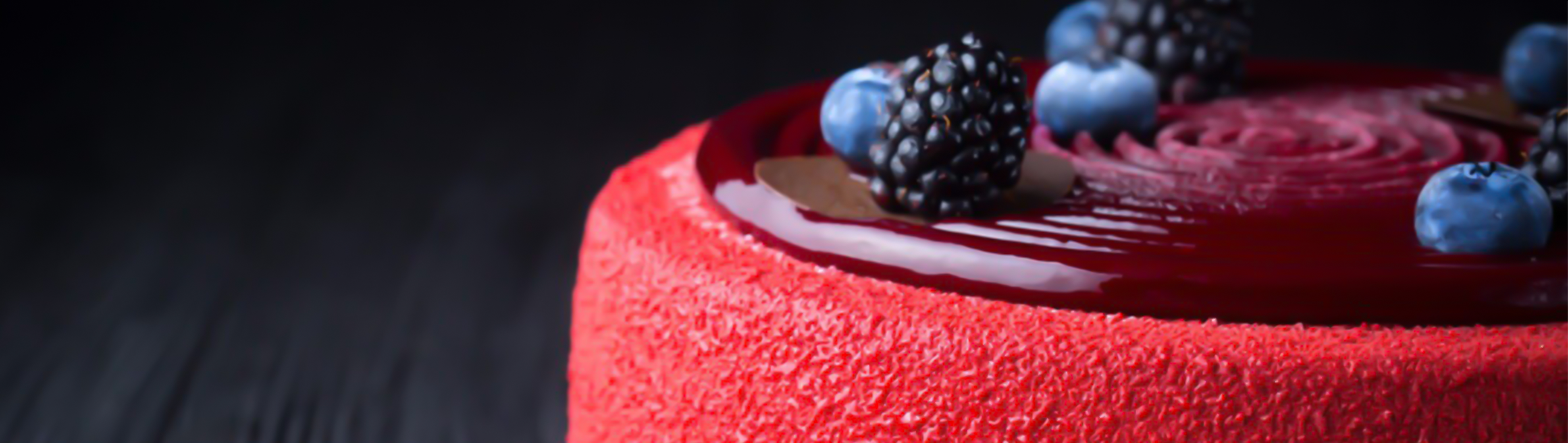 Entremets purée de fruits rouges et calisson