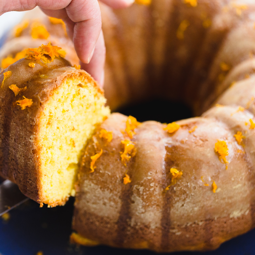 Bundt cake fruits exotiques et chantilly