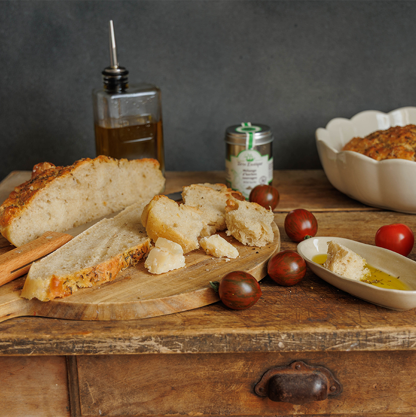 Focaccia aux herbes sauvages