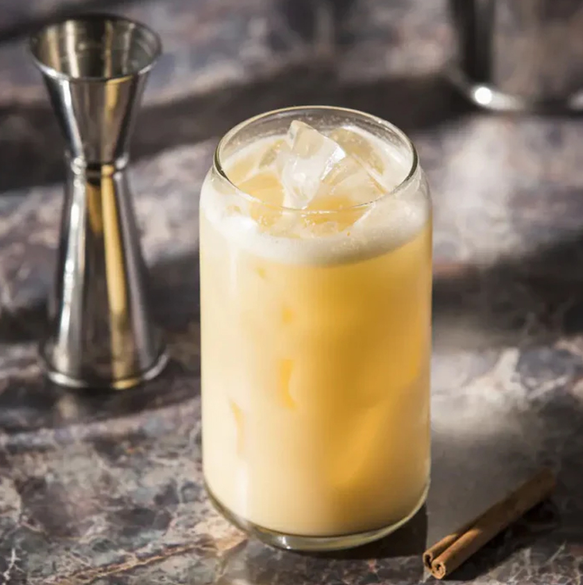 Lait de poule brandy et pain d'épices