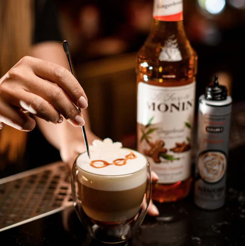 Café latte au pain d'épices