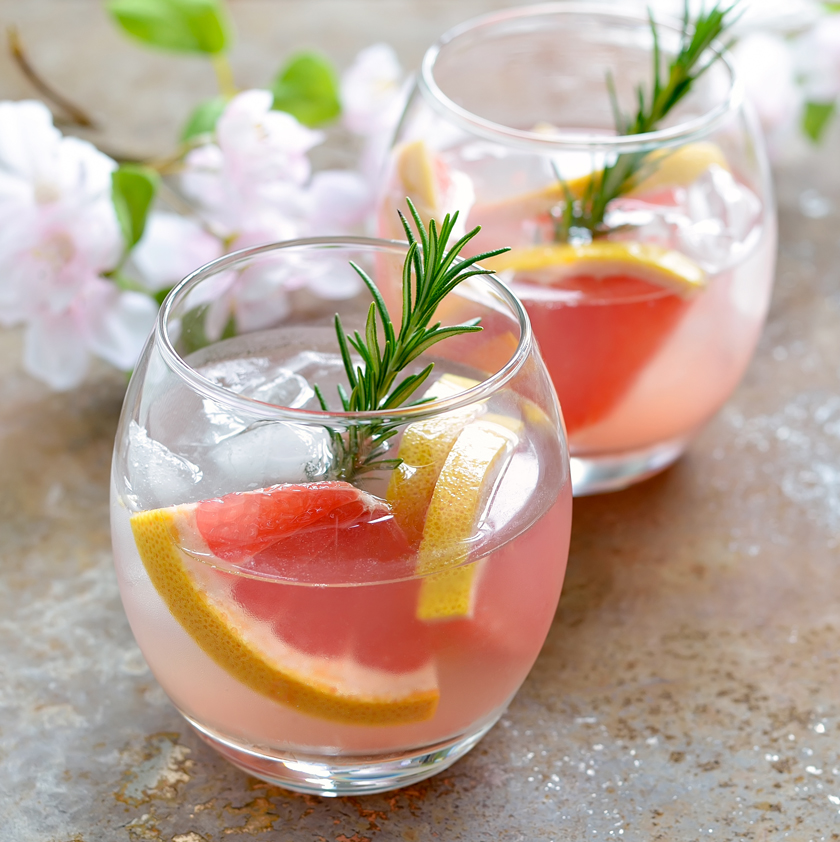 Cocktail limonade pamplemousse et hibiscus