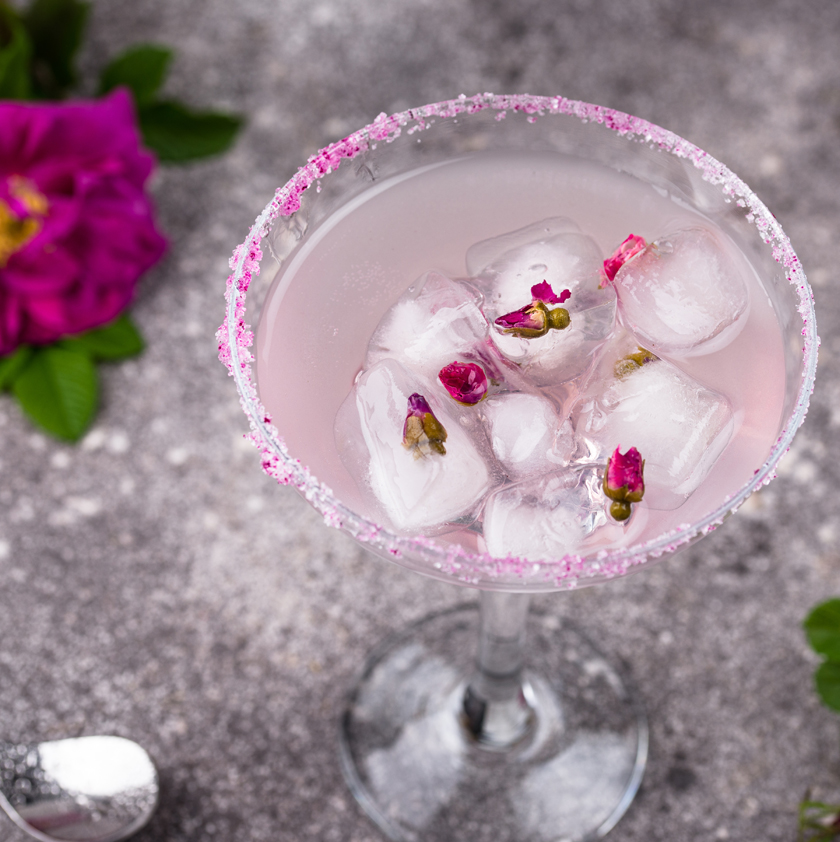 Cocktail Prosecco rose et fleur de sureau