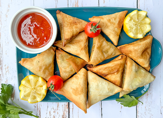 Samoussas au bœuf, curry & légumes