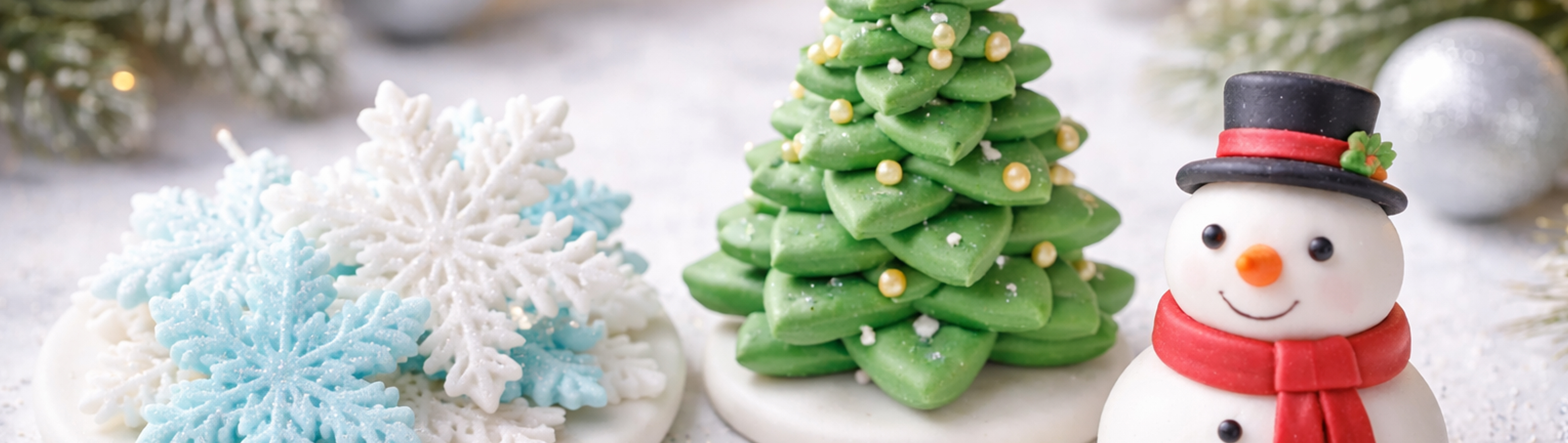 3 décorations pâte à sucre de Noël
