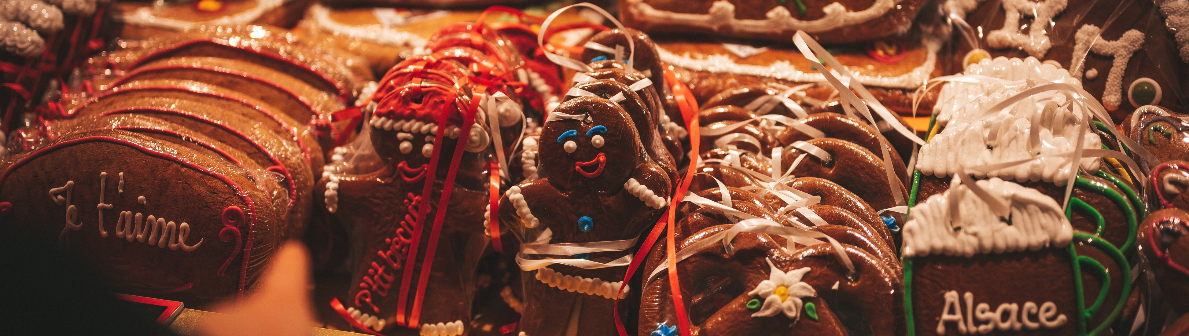 Letter cake pain d'épices vanille framboises Noël