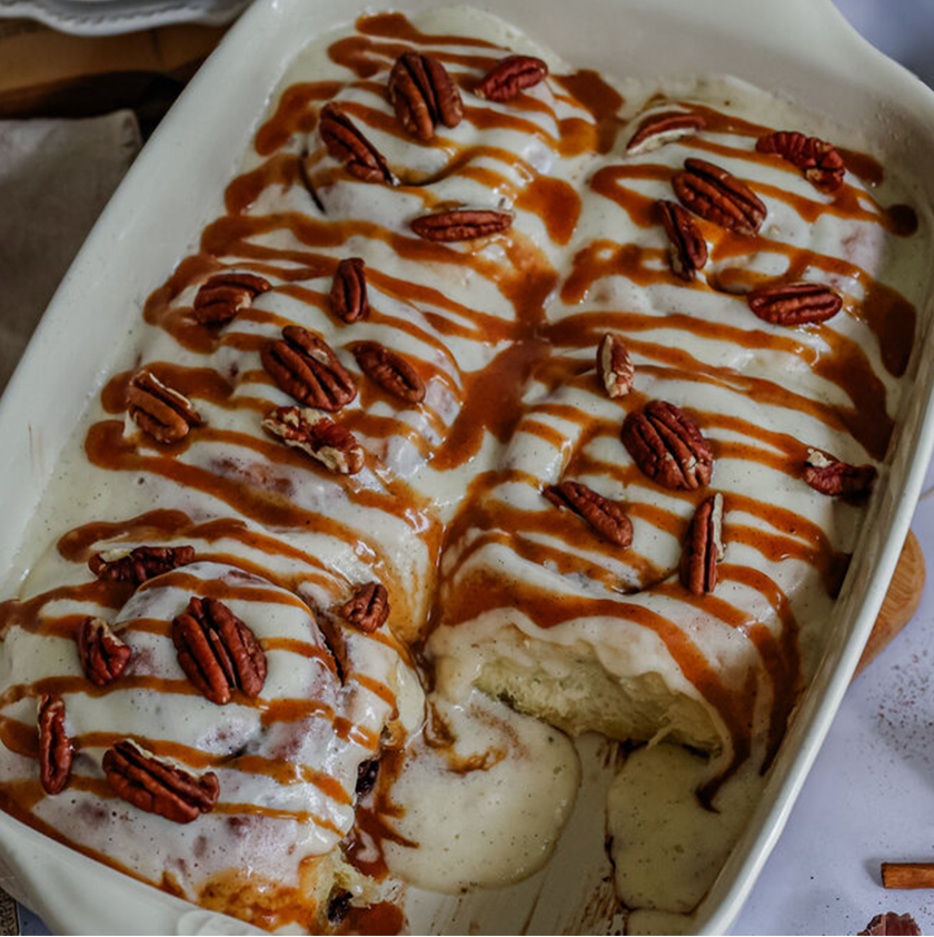 cinnamon rolls avec glaçage